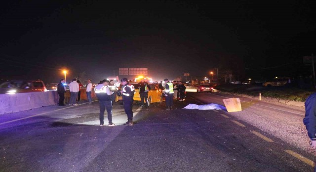 D-650de feci kaza: Yolun karşısına geçmek isterken canından oldu