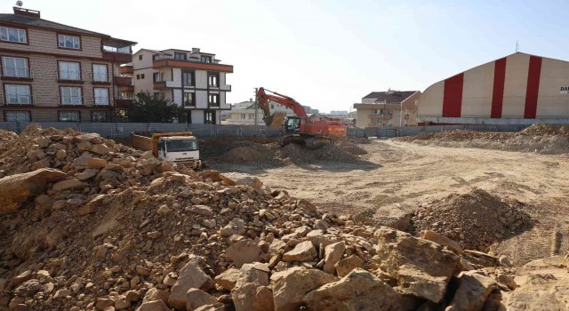 Darıcaya yeni kapalı pazar alanı yapılacak