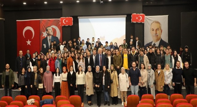 Demirtaş: “Gençleri önemsiyoruz”