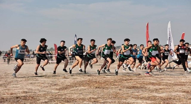Denizlide Yunusemre rüzgarı esti