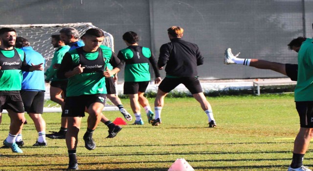 Denizlispor, umutlarını sürdürmek istiyor