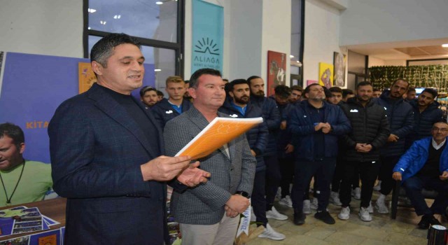 Dersimiz Futbol kitabı Aliağa spor camiasını buluşturdu