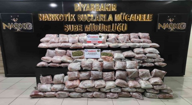 Diyarbakırda 104 kilo ‘skunk ele geçirildi