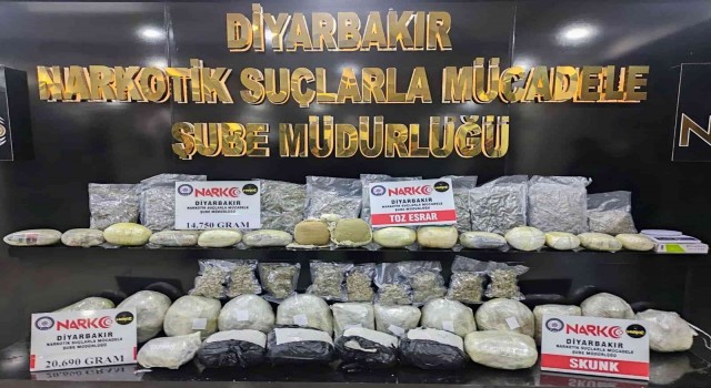 Diyarbakırda 44 kilo 263 gram uyuşturucu ele geçirildi: 8 zanlı tutuklandı