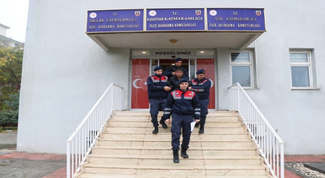 Diyarbakırda hırsızlıktan 16 yıl hapis cezası alan firari yakalandı