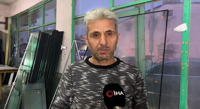 Dükkanındaki birçok cam tuzla buz oldu