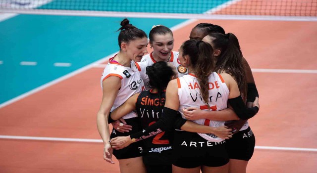 Eczacıbaşı Dynavit, Galatasaray derbisine hazırlanıyor