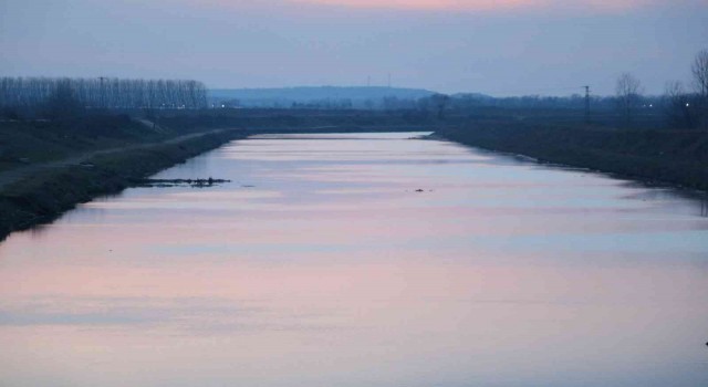 Edirnelilerin korkulu rüyalarını tarihe karıştıran Kanal Edirne nehirlerde taşkın kabusunu önledi