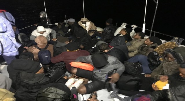 Egede 185 göçmen kurtarıldı