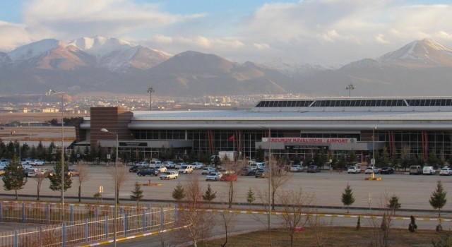 Ekim ayında Erzurum Havalimanında 68 bin 888 yolcuya hizmet verildi