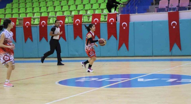 Elazığda basketbol yerel lig müsabakaları başladı
