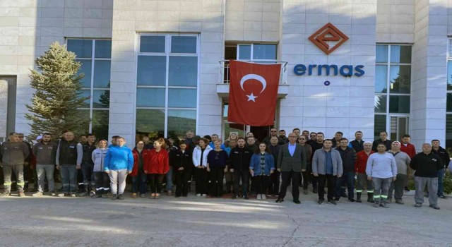 ERMAŞ Mermerde 10 Kasım Atatürke Saygı duruşu