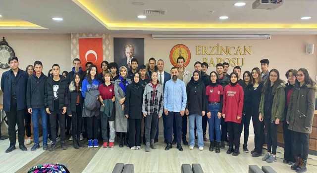 Erzincan Lisesi öğrencilerine kariyer söyleşisi