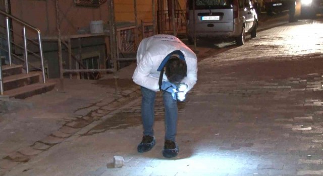 Esenyurtta komşular arasında silahlı kavga çıktı: 1 yaralı
