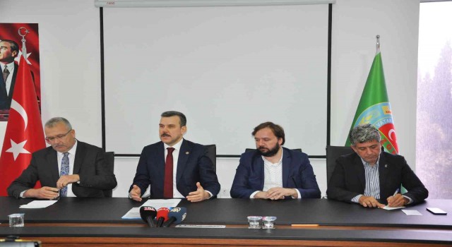Esgin, Karacabey hizmet yağmuruna tutuldu