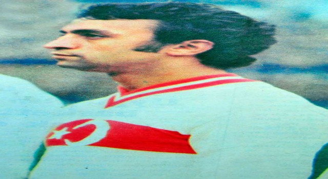 Eski milli futbolcu Mehmet Oğuz vefat etti