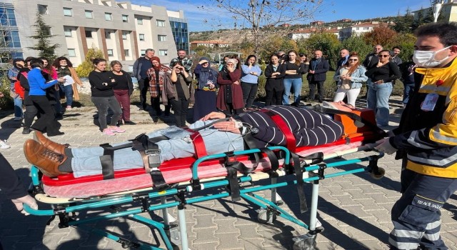 Eskişehir İl Ambulans Servisinde deprem tatbikatı düzenlendi