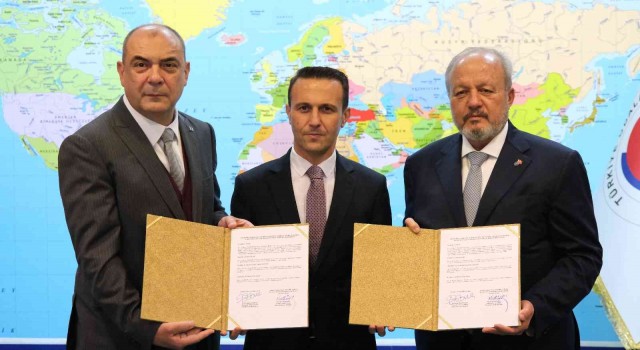 Eskişehir'e kurulacak olan Model Fabrikanın lansmanı yapıldı
