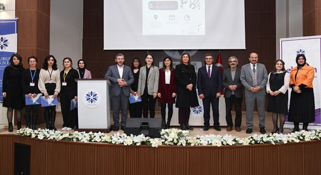 ETÜde kadına yönelik şiddete dikkat çekildi