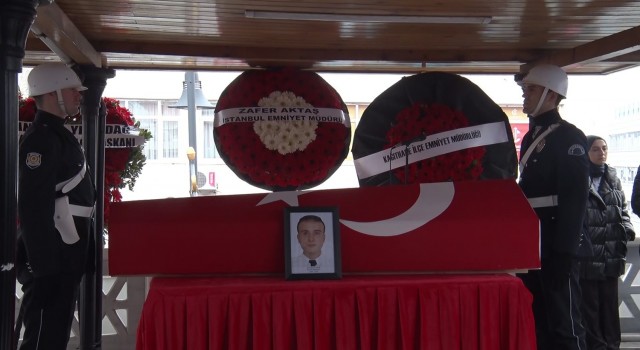 Eyüpsultanda kazada hayatını kaybeden polis memuru son yolculuğuna uğurlandı