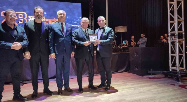Fatih Terime “Güneyin İncisi” ödülü verildi