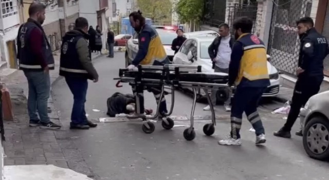 Fatihte ortalık savaş alanına döndü : 4 yaralı