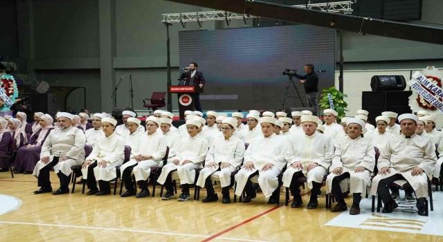 Fethiyede hafızlar belgelerini düzenlenen tören ile aldı