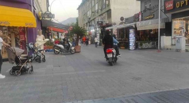 Fethiyede sivil trafik polisleri göreve başladı
