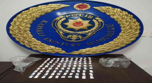 Filmleri aratmayan kovalamaca: Uygulama noktasından kaçan araçtan uyuşturucu çıktı