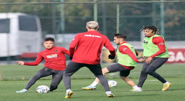 Galatasarayda hazırlıklar devam ediyor