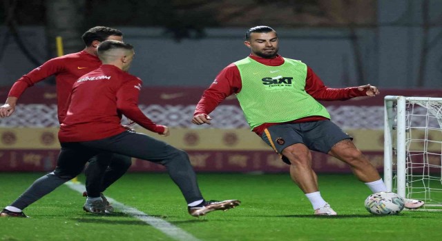 Galatasarayda Oliveira idmanı yarıda bıraktı!