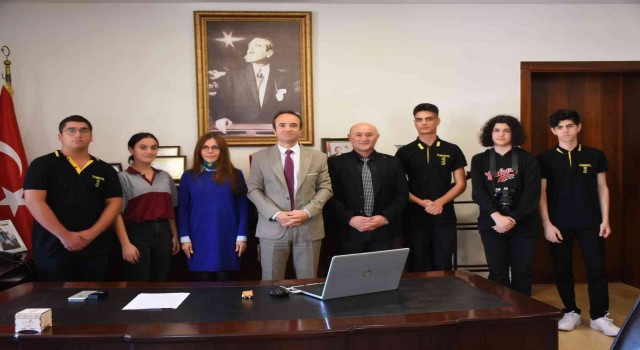Gazeteci adayları sordu, Kaymakam Özyiğit cevapladı