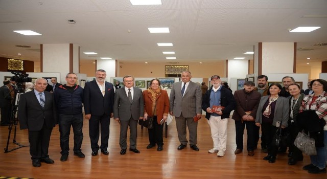 ‘Geçmişe gittikçe büyüyen şehir: Tokat sergisi BUÜde açıldı