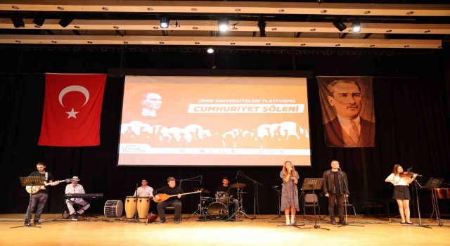 Gençlerden 29 Ekim Cumhuriyet Bayramına özel unutulmaz performans
