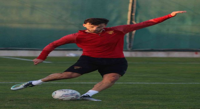 Göztepe, derbi hazırlıklarına başladı