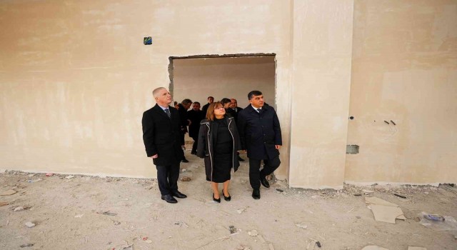 Gül ile Şahin, Şehitkamildeki projeleri yerinde inceledi