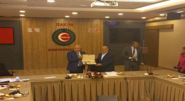 Hak-İş Başkanı Arslan, CGTL Başkanı El-Asmarı ağırladı