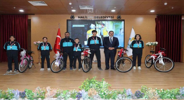Haliliyede spora yatırımlar sürüyor