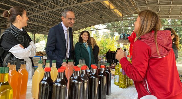 Hatay Defne Belediyesi Kadın Emeği Pazarı Armutlu’da Açıldı