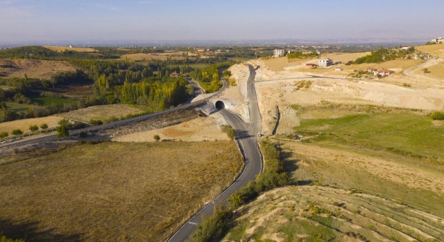 Hatunsuyunda hemzemin geçidi yol çalışmaları tamamlandı