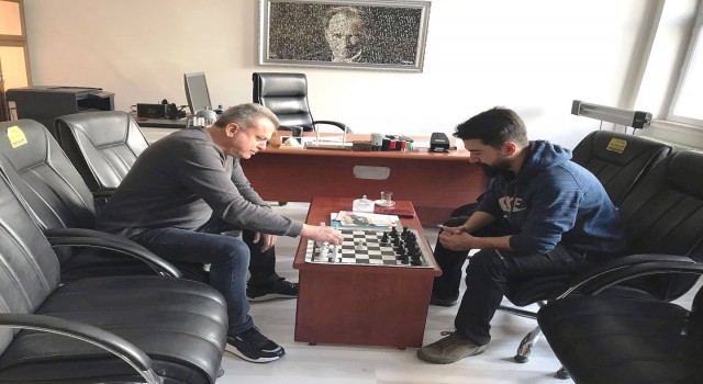 Hisarcıkta öğretmenler arası satranç turnuvası