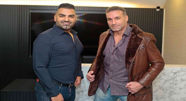 Hollywood yıldızından İstanbulda mesaj: Türk halkının acısını paylaşıyorum