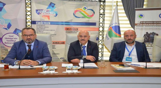 İbn-i Sinadan Ahi Evrana doğadan gelen şifa