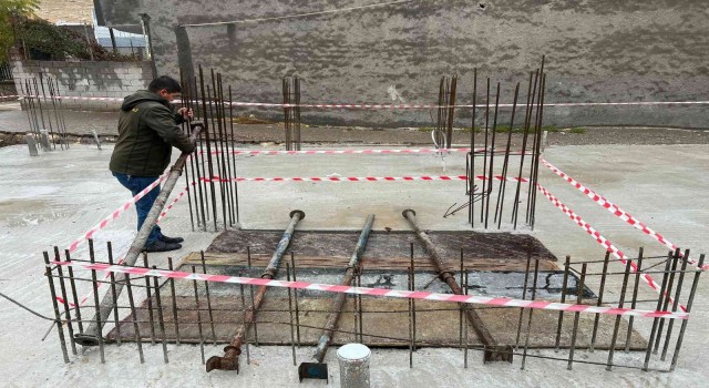 İHAnın haberi ses getirdi, inşaat alanında tehlike saçan çukurun üzeri kapatıldı