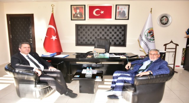 İl Sağlık Müdür Bilgeden Başkan Bozkurta ziyaret