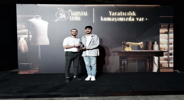 İletişim öğrencileri Genç Kristal ödülüne sahip olma sürecini anlattılar