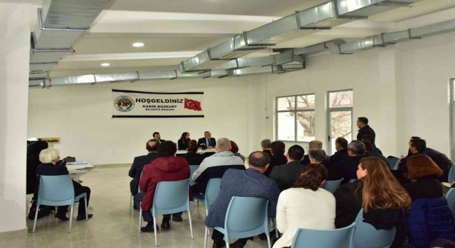 İnönüde muhtarların ihtiyaç ve talepleri dinlendi
