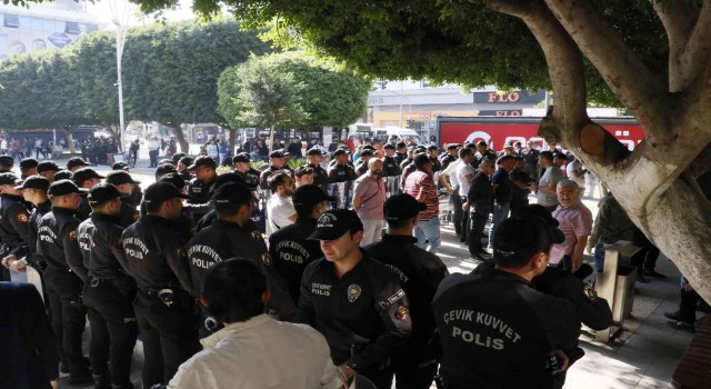 İzinsiz basın açıklaması yapmak isteyen HDPlilere izin verilmedi