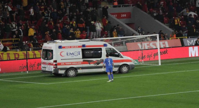 İzmir derbisinde olaylar çıktı
