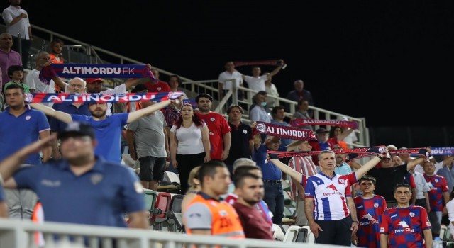 İzmir derbisinin biletleri satışta